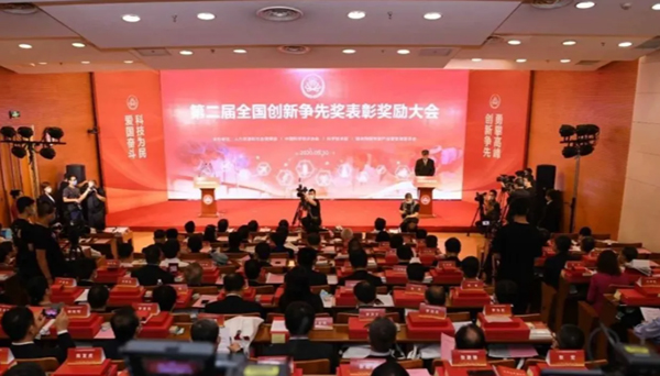 图片35.jpg 图片35.jpg